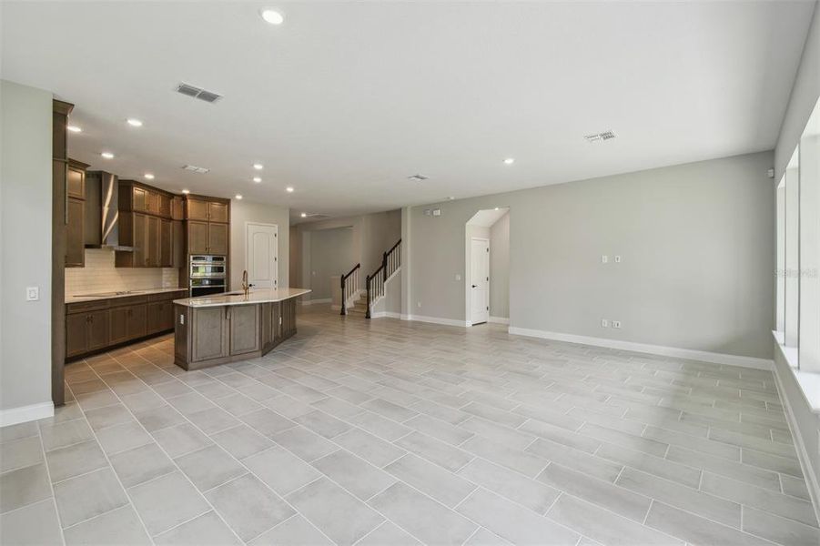 Dining & Family Room