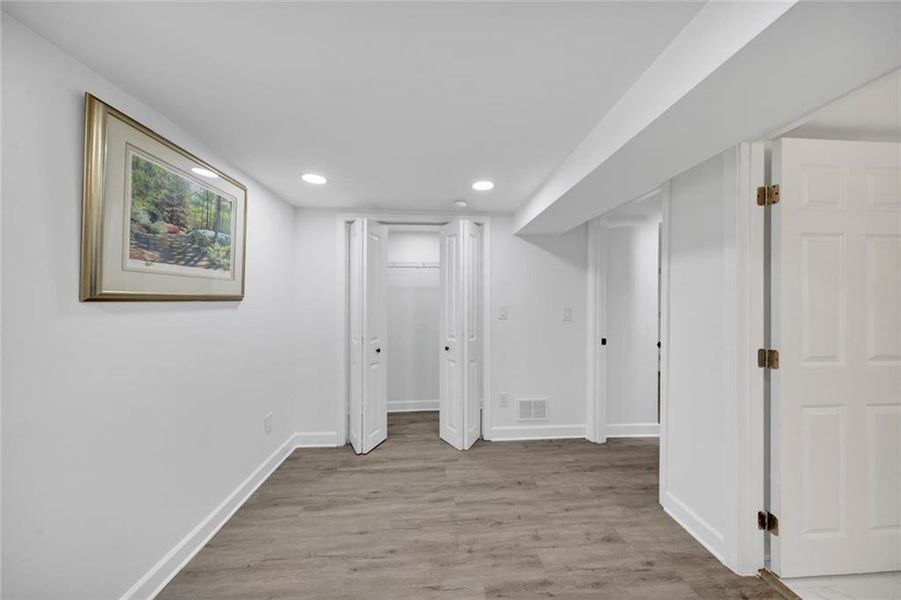 Spacious, unfurnished interior of a new home in , Atlanta (Image 26). Spacious, unfurnished interior of a new home in , Atlanta (Image 26).