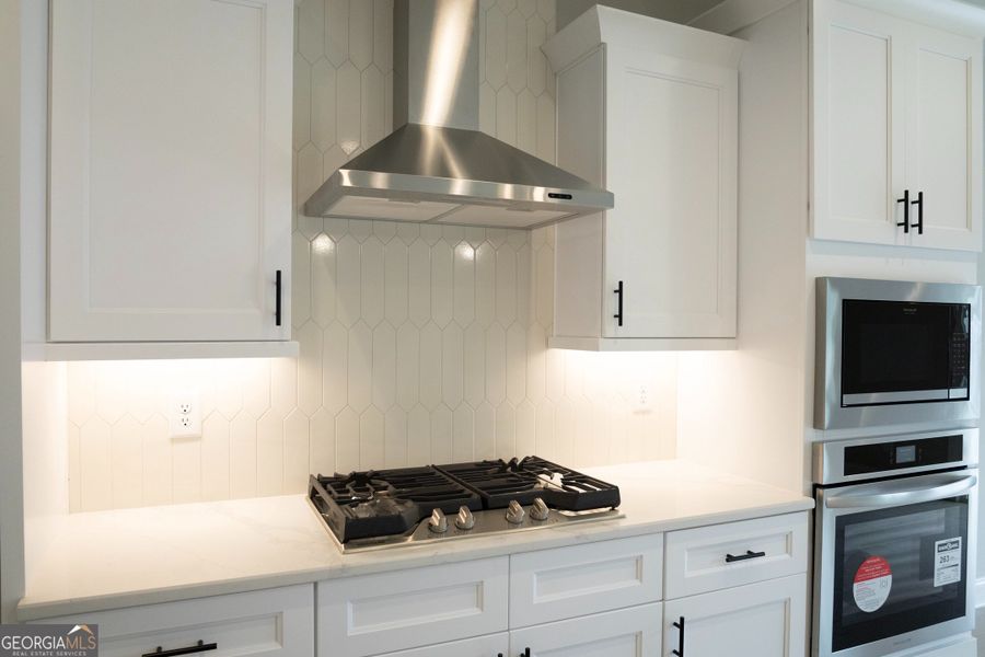 Image 17 of a home in Leverett Park. Image 17 of a home in Leverett Park.