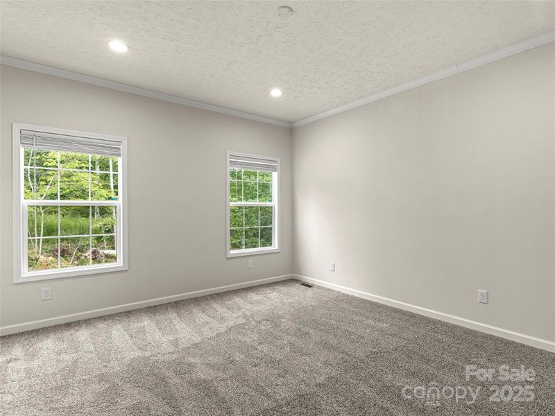 Spacious, unfurnished interior of a new home in , Hendersonville (Image 14).