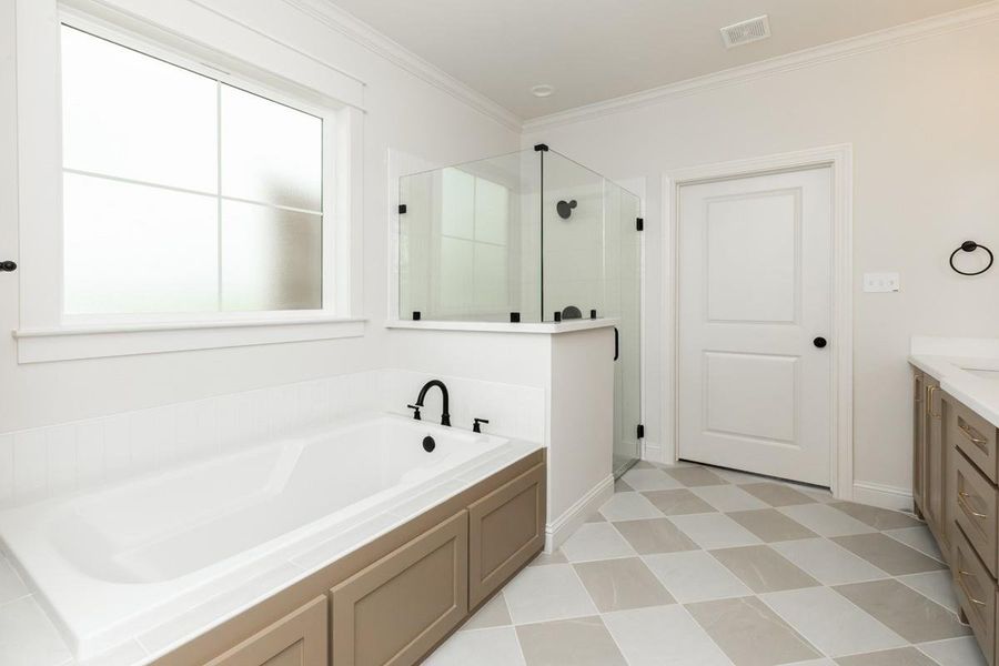 Furnished interior view inside a new home in , Beaumont (Image 13).