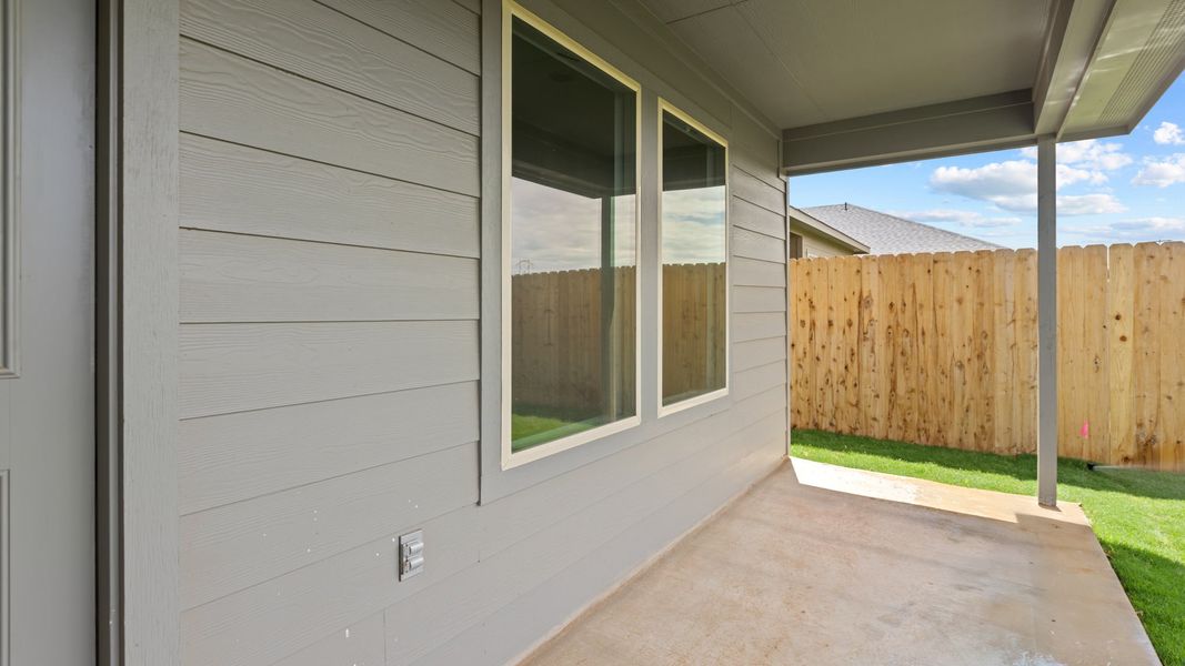 Image 21 representing the The Harris by D.R. Horton in Overlook West, Wolfforth, TX. Image 21 representing the The Harris by D.R. Horton in Overlook West, Wolfforth, TX.