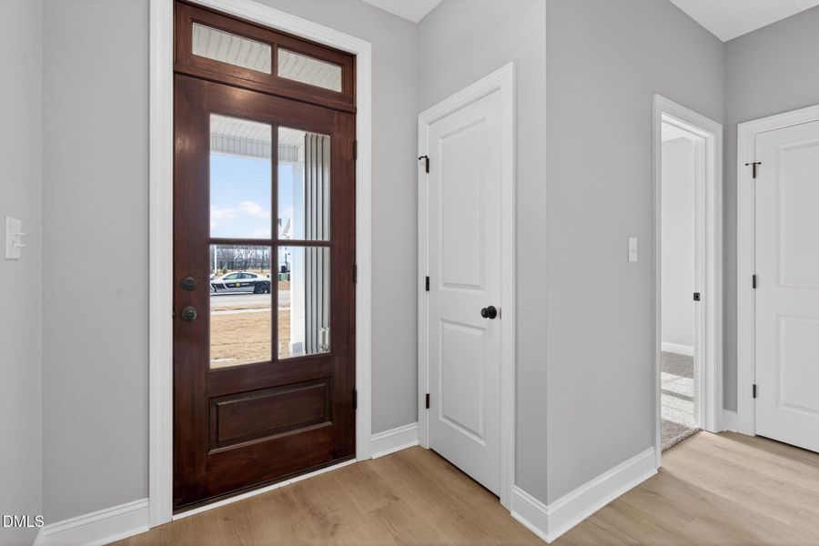 5-web-or-mls-3818-valleyfield-ln-elm-cit