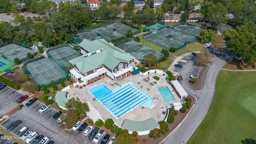 Community amenities in Midtown & Main, Wilmington (Image 7).