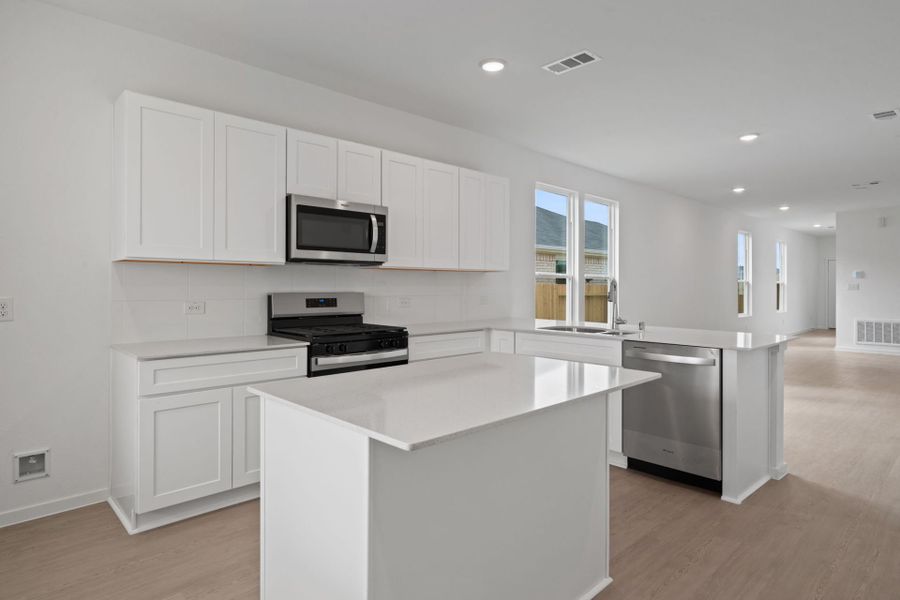 Furnished interior view inside a new home in Montgomery Bend, Montgomery (Image 8).
