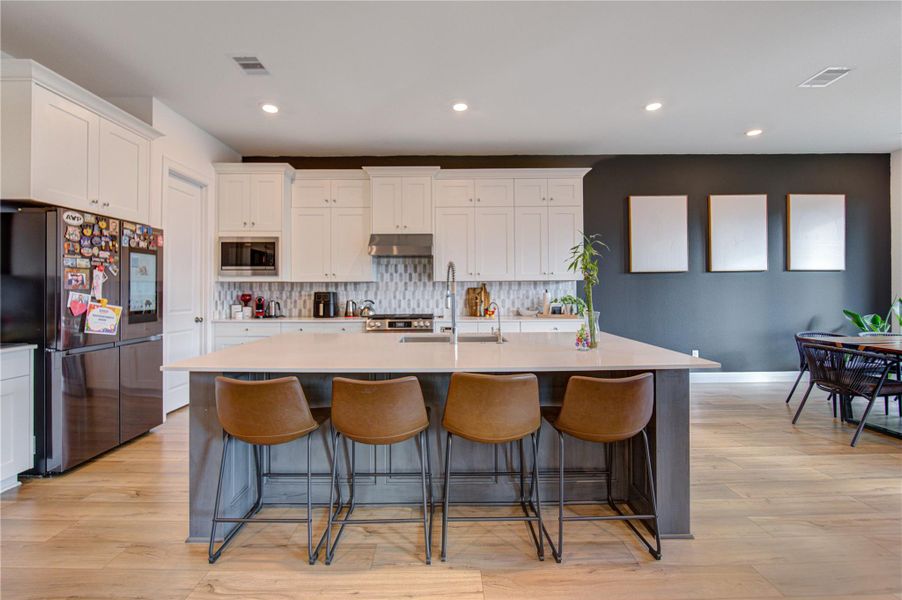 Furnished interior view inside a new home in Jordan Ranch: Vista Collection, Fulshear (Image 15).