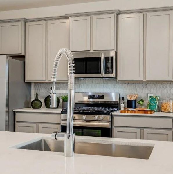 Close-up of interior finishes inside a home in Samara, League City (Image 18).