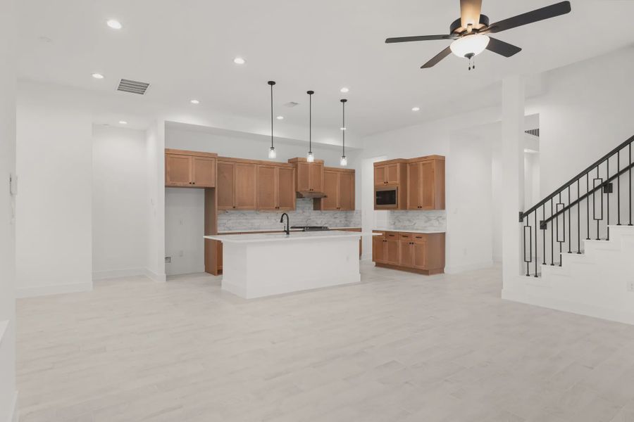 Image 84 representing the Sorenstam by Chesmar Homes in Riceland Alley Loads, Mont Belvieu, TX.