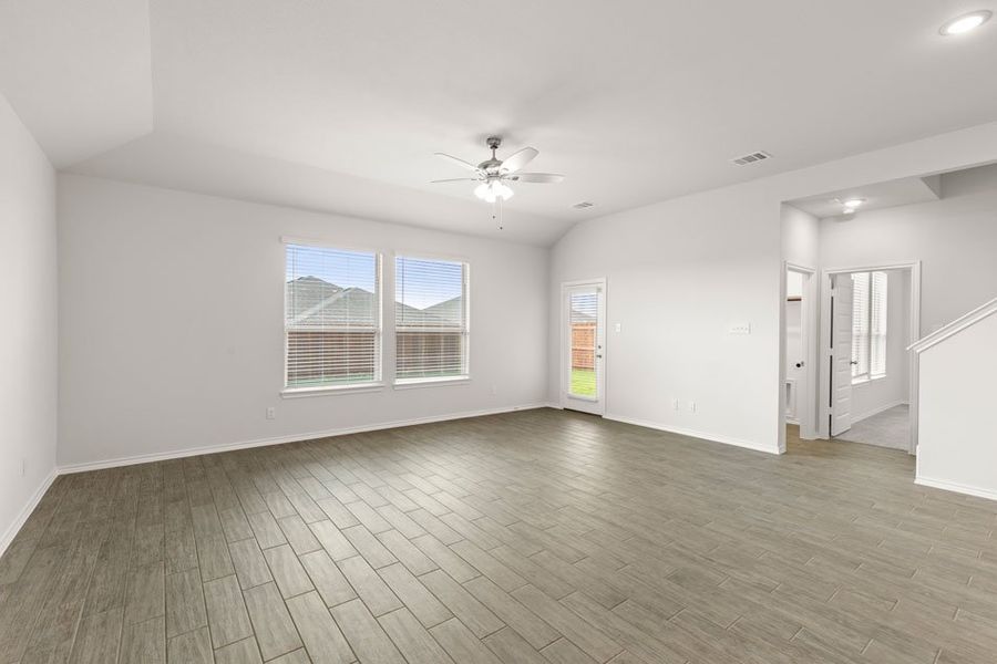 Front exterior of a new home in Northspur, Terrell, TX, highlighting curb appeal (Image 7). Front exterior of a new home in Northspur, Terrell, TX, highlighting curb appeal (Image 7).