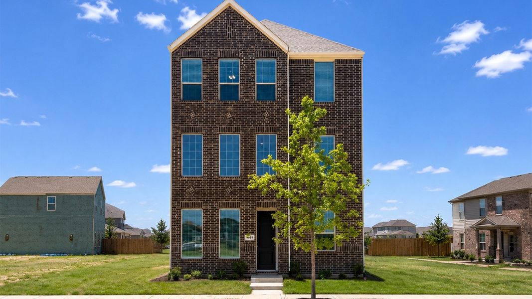 Representative condo home associated with the Appaloosa by D.R. Horton in The Avenue, Allen, TX (Image 3).