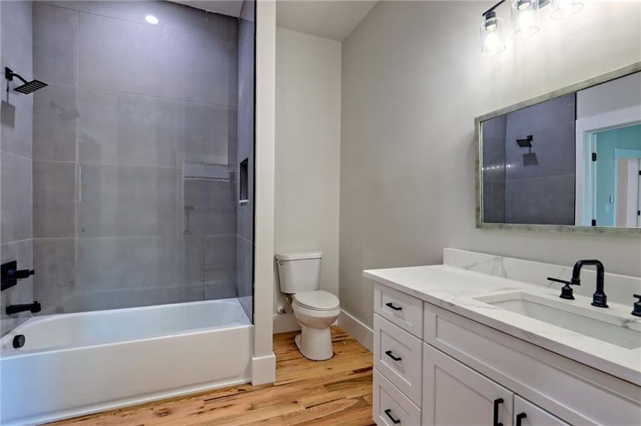 Furnished interior view inside a new home in , Clayton (Image 73).