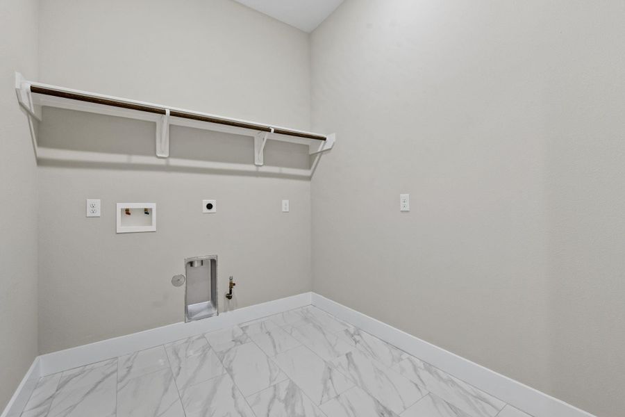 Spacious utility room. Spacious utility room.