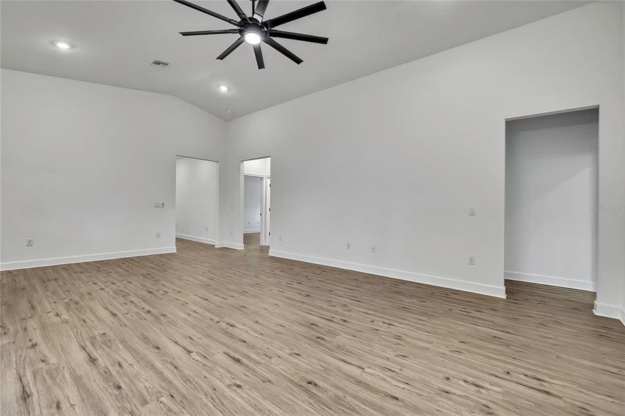 Spacious, unfurnished interior of a new home in , Weeki Wachee (Image 47). Spacious, unfurnished interior of a new home in , Weeki Wachee (Image 47).
