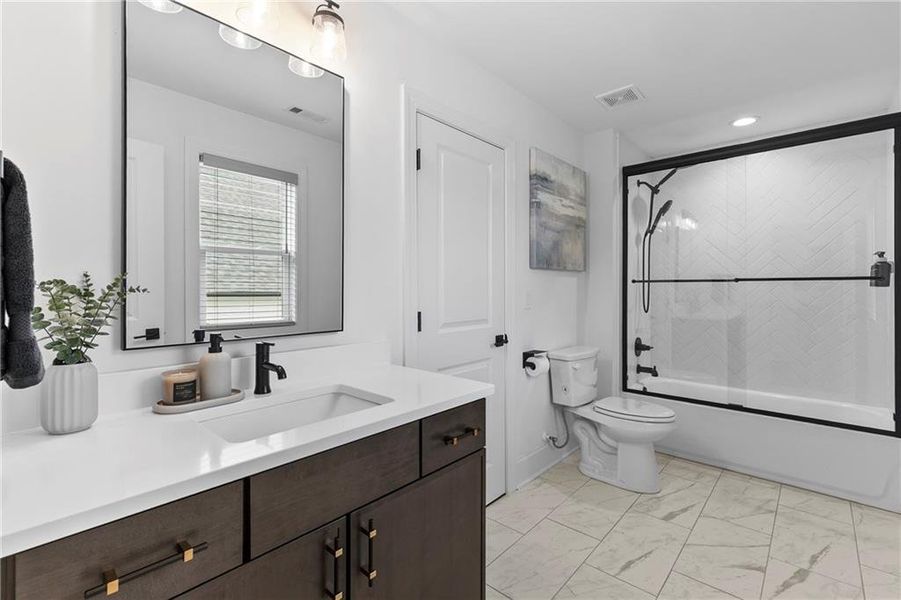 Image 32 of a home in . Image 32 of a home in .