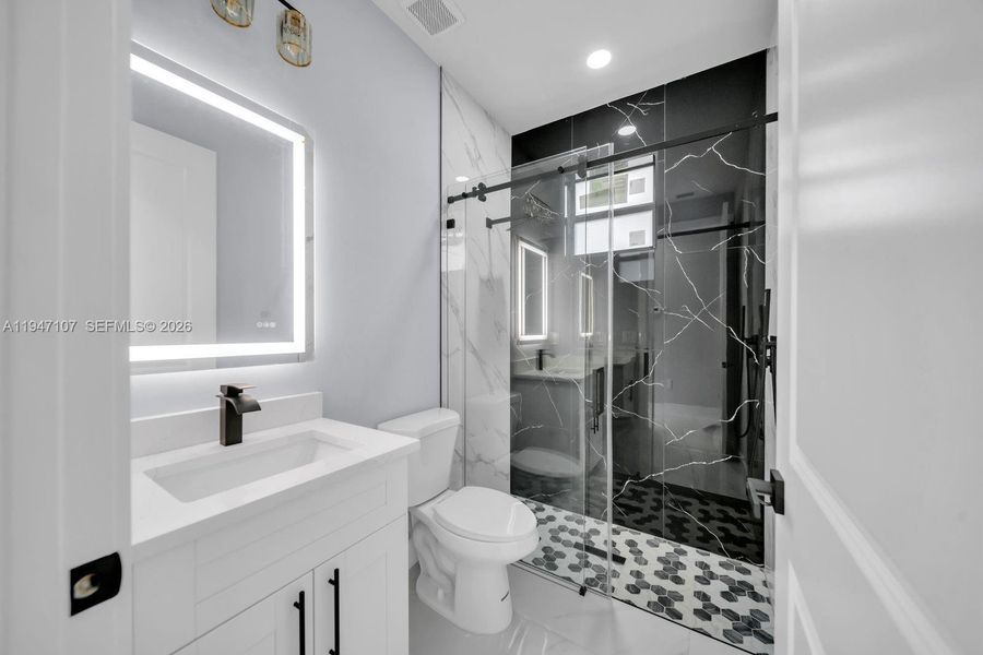 Furnished interior view inside a new home in , Lehigh Acres (Image 12).