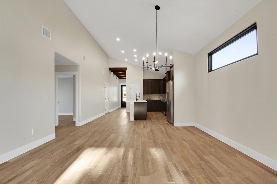 Spacious, unfurnished interior of a new home in , Bastrop (Image 31).