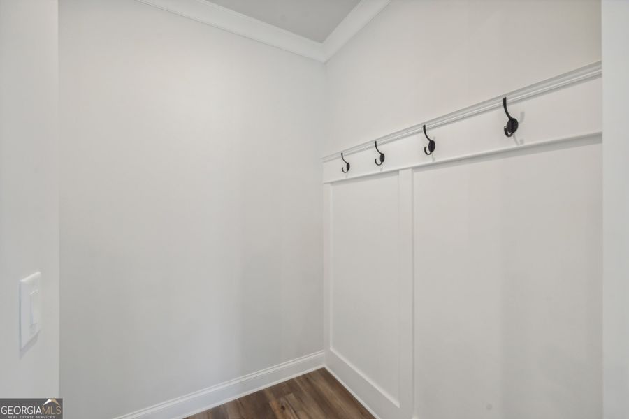 Spacious, unfurnished interior of a new home in Ponderosa Farms Manor, Gainesville (Image 65). Spacious, unfurnished interior of a new home in Ponderosa Farms Manor, Gainesville (Image 65).