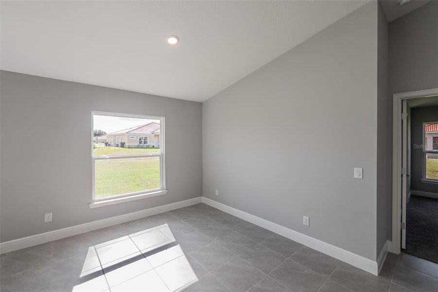 Spacious, unfurnished interior of a new home in , Kissimmee (Image 33).