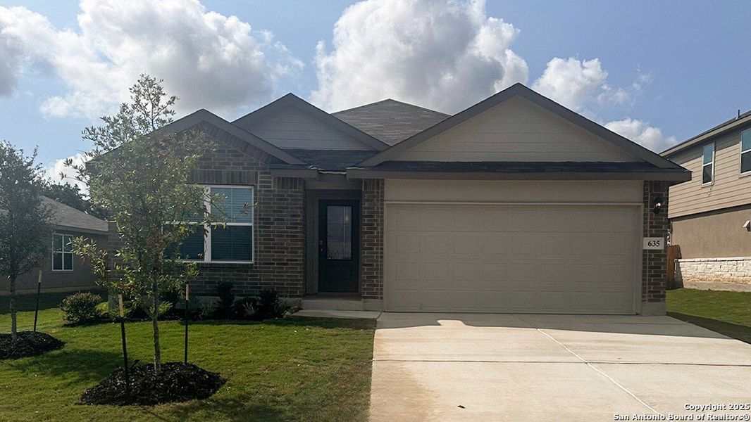Front exterior of a new home in Steele Creek, Cibolo, TX, highlighting curb appeal (Image 18).