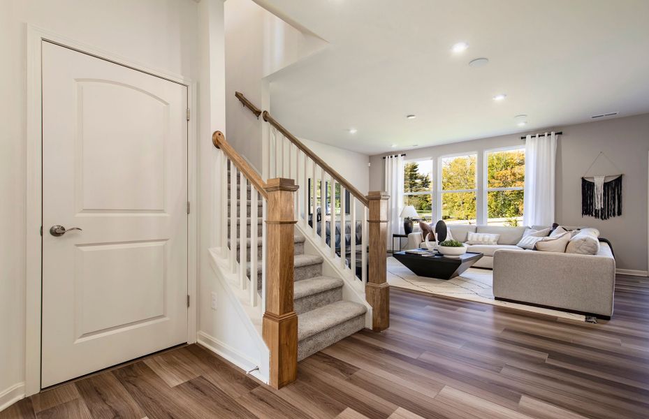 Image 17 of a home in Forest Creek. Image 17 of a home in Forest Creek.