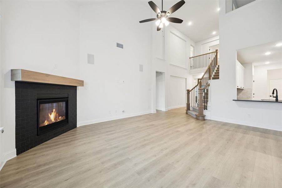 1715 Highwood 1715 Highwood