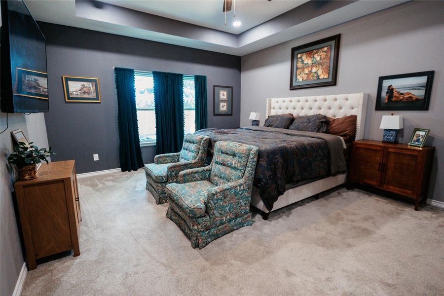 Furnished interior view inside a new home in , Bryan (Image 15).