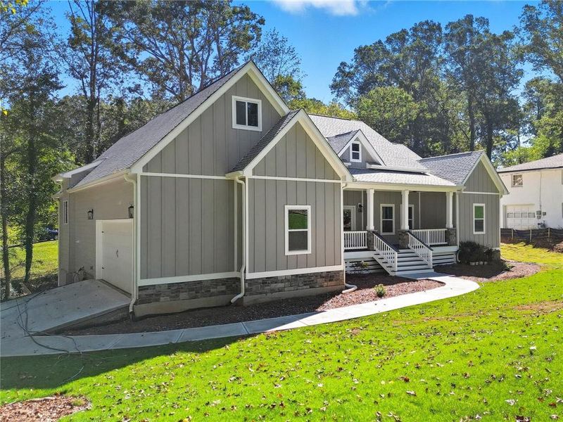 Image 38 of a home in .