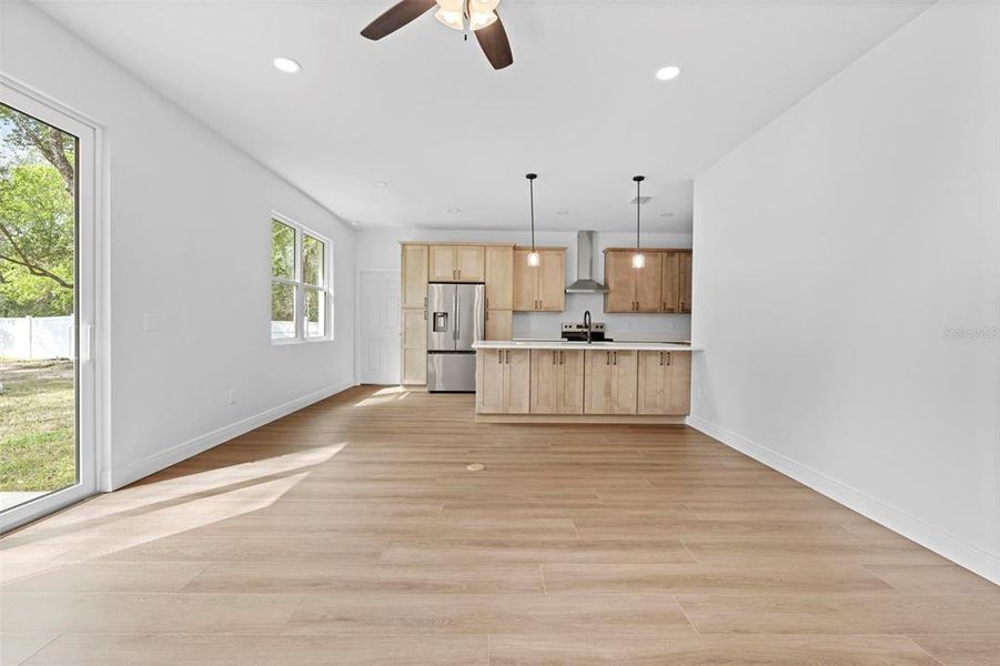 Spacious, unfurnished interior of a new home in , Brooksville (Image 14).