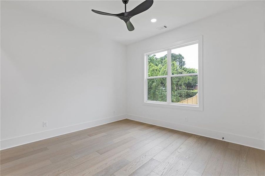 Image 78 of a home in .