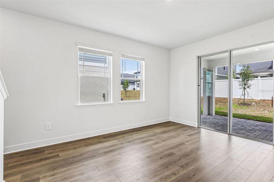 Spacious, unfurnished interior of a new home in Cyrene at Minneola, Minneola (Image 33).