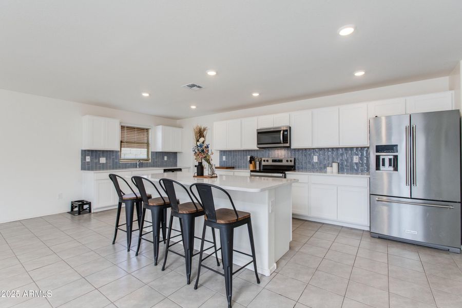 21-Sky Blue 21-Sky Blue