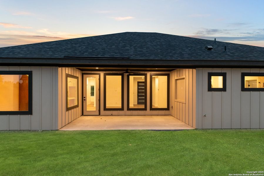 Exterior details and patio area of a home in , San Antonio (Image 30).