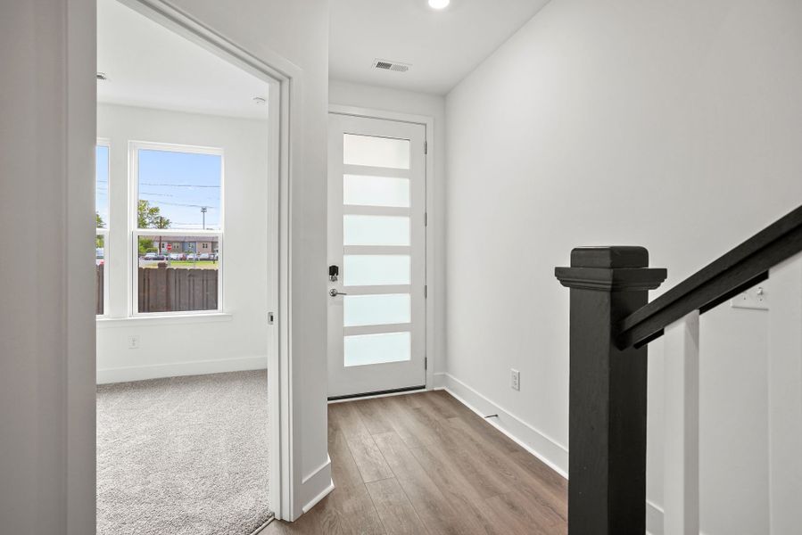 Spacious, unfurnished interior of a new home in West End Heights, Charlotte (Image 23).