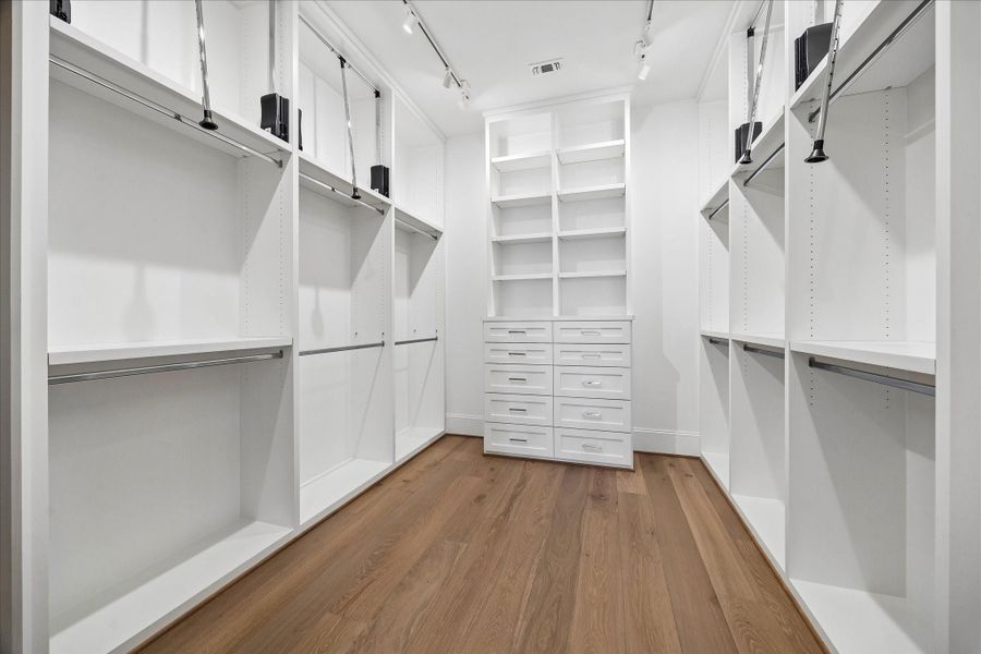 Spacious, unfurnished interior of a new home in , Southside Place (Image 19). Spacious, unfurnished interior of a new home in , Southside Place (Image 19).