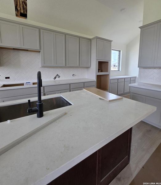 Image 10 of a home in Haby Hill 50s.