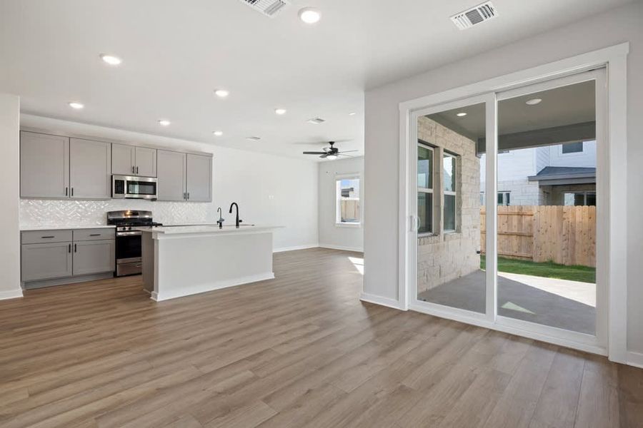 Spacious, unfurnished interior of a new home in Park Central, Georgetown (Image 27).