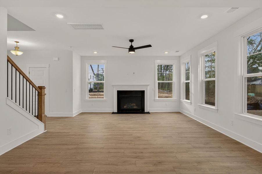 Spacious, unfurnished interior of a new home in Indigo Place, North Charleston (Image 20).