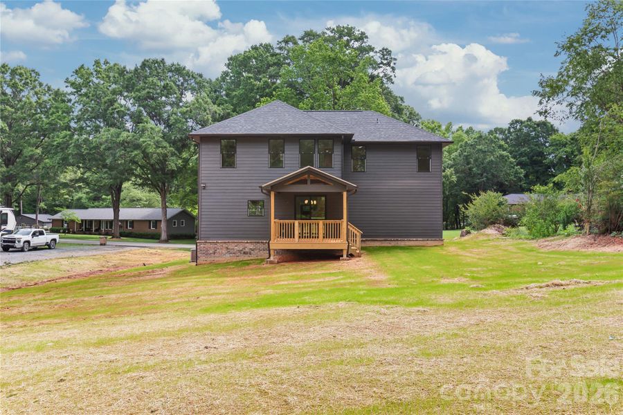 Exterior details and patio area of a home in , Indian Trail (Image 3).