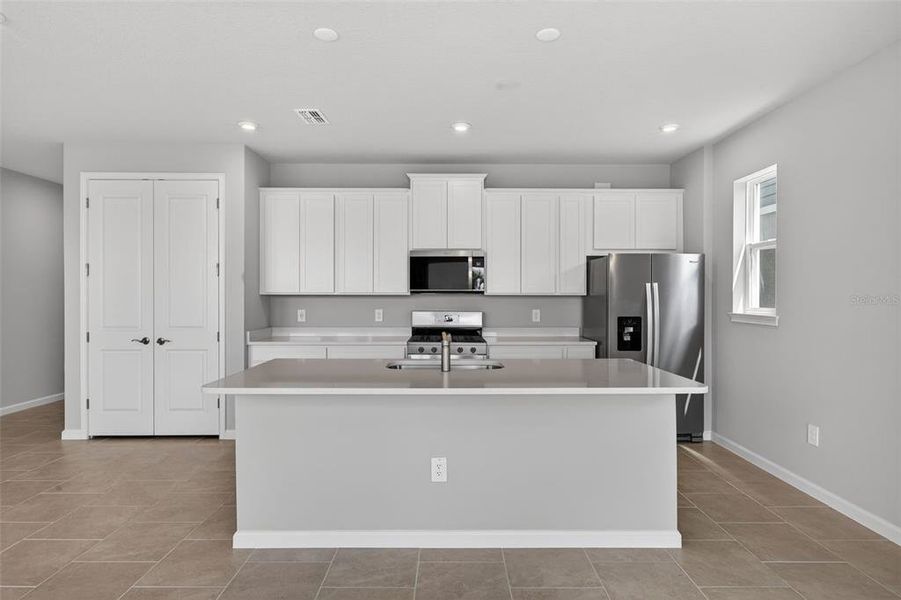 Furnished interior view inside a new home in Crosswind Ranch, Parrish (Image 8).