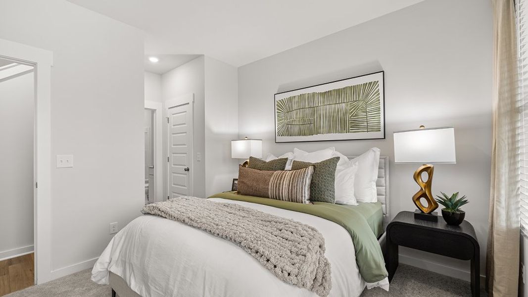 3741 Laurel Bed5 3of3 F1