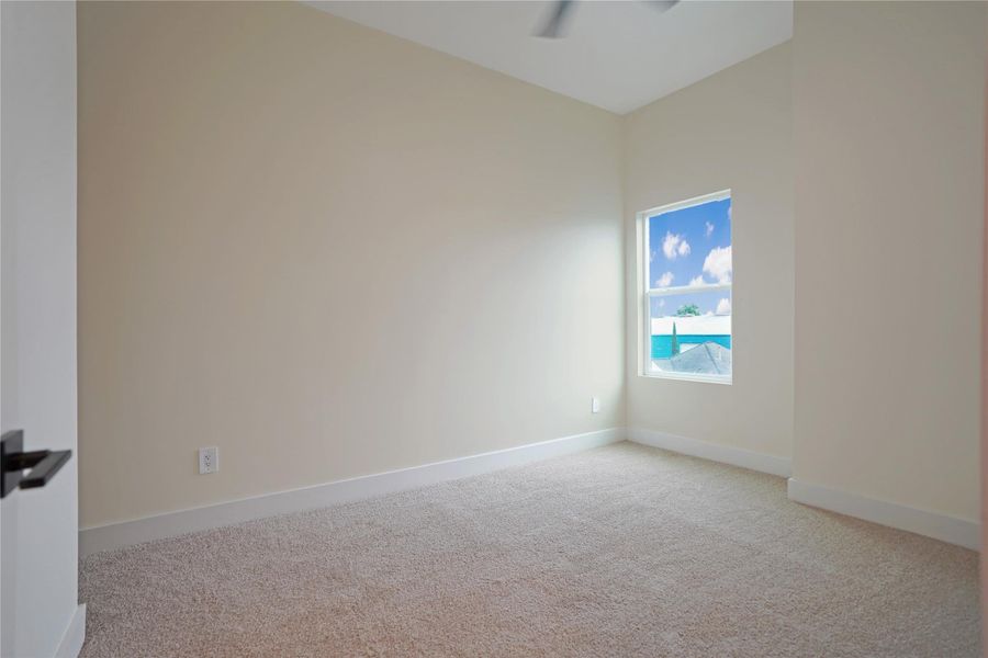 Spacious, unfurnished interior of a new home in , Houston (Image 48).