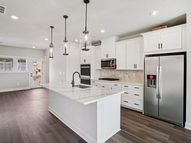 The Ashland floorplan with the Timeless Contrast Linen interior package. The Ashland floorplan with the Timeless Contrast Linen interior package.