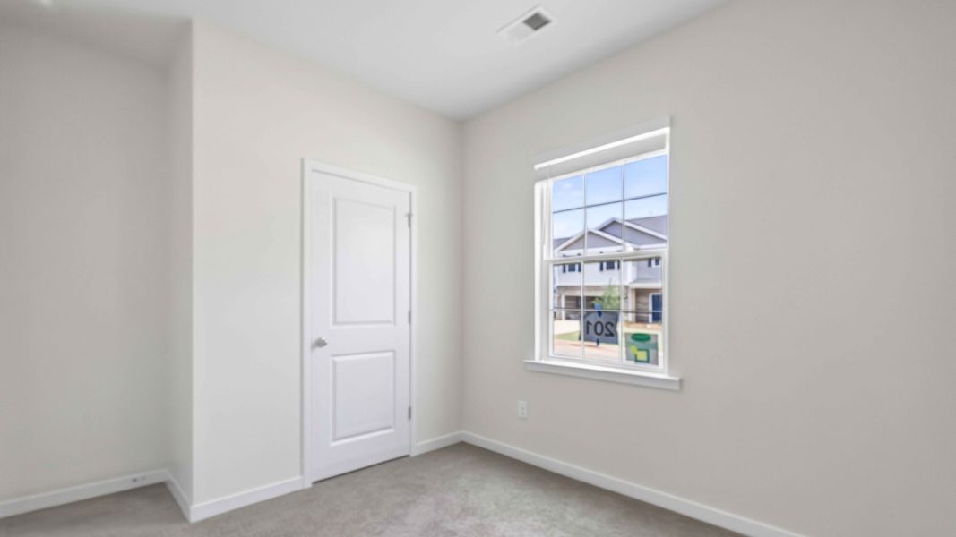 Spacious, unfurnished interior of a new home in The Hamptons at Hickory, Hickory (Image 16). Spacious, unfurnished interior of a new home in The Hamptons at Hickory, Hickory (Image 16).