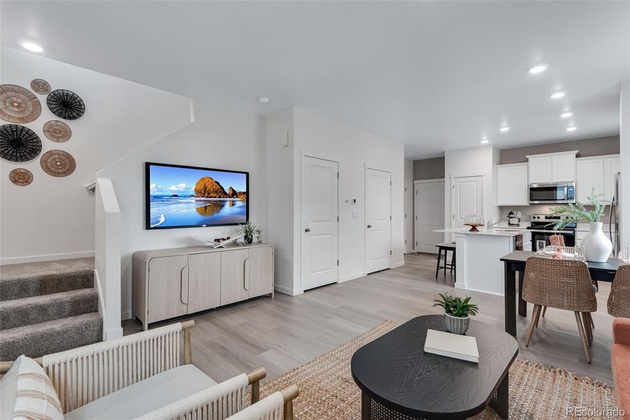 Furnished interior view inside a new home in Vista Meadows, Fort Lupton (Image 4).