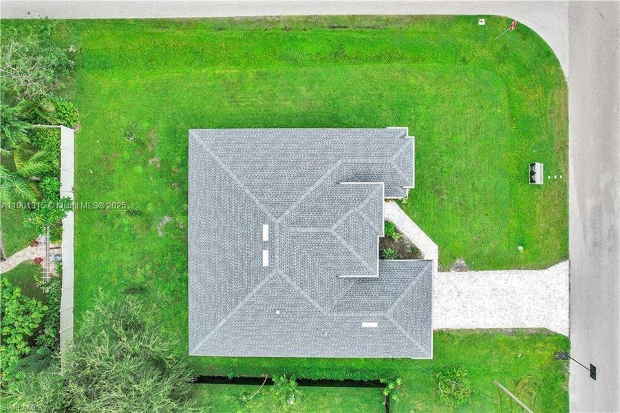 Image 35 of a home in . Image 35 of a home in .