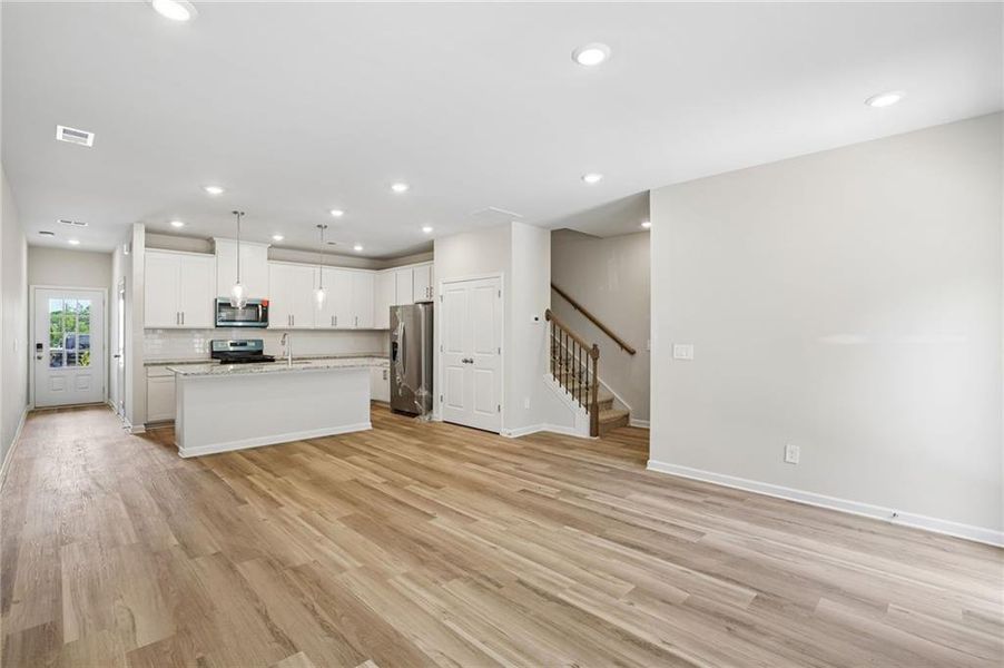 Spacious, unfurnished interior of a new home in Artisan Walk, Fairburn (Image 19).