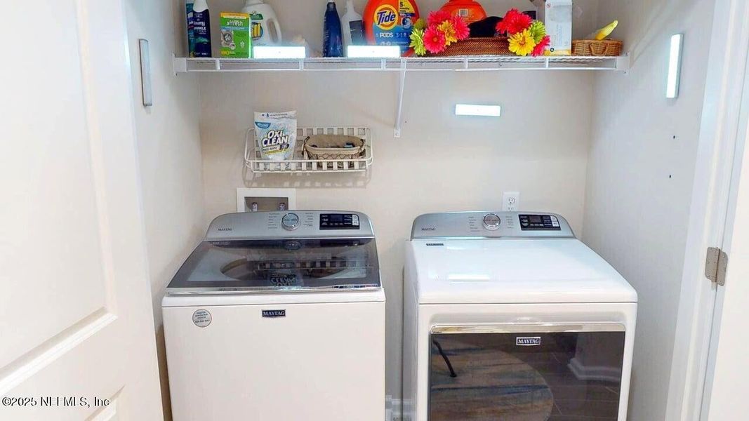 Image 38 of a home in .