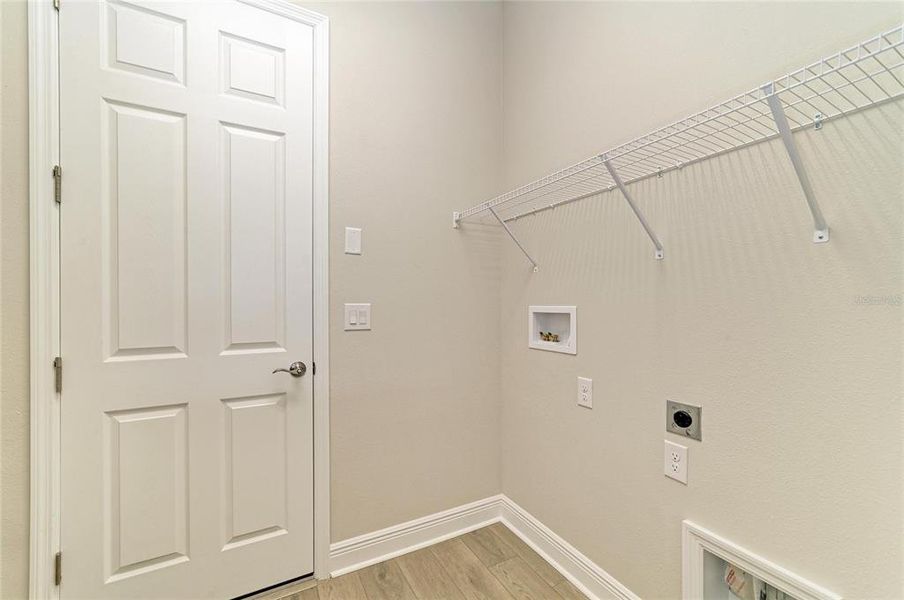 Spacious, unfurnished interior of a new home in Hawkstone, Lithia (Image 24).