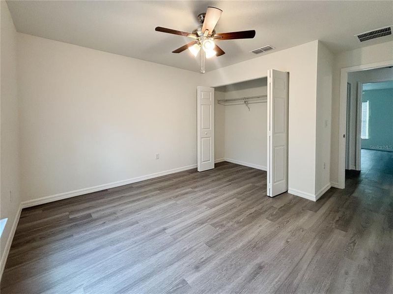 Spacious, unfurnished interior of a new home in , Dunnellon (Image 62).
