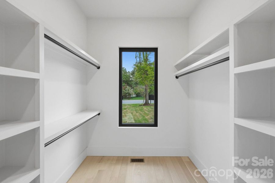 Spacious, unfurnished interior of a new home in , Charlotte (Image 22).